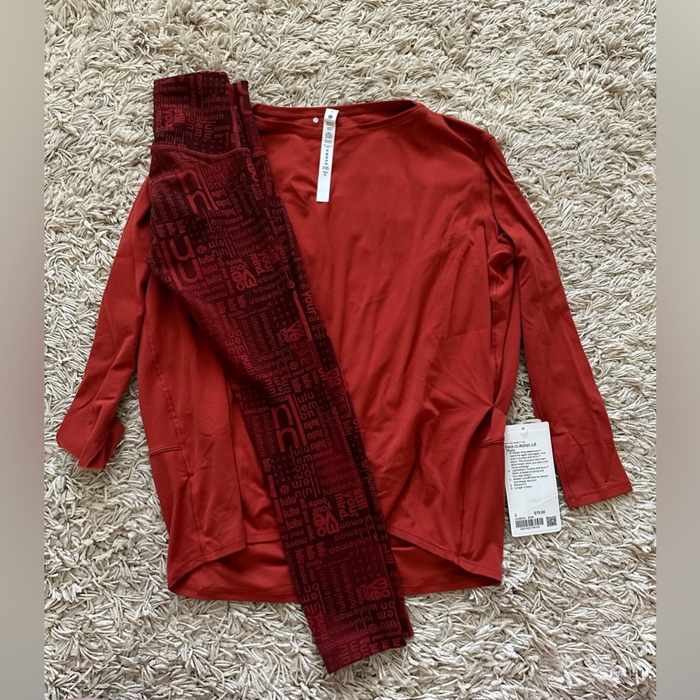 Lululemon size 2 Long Sleeves Nulu NWT